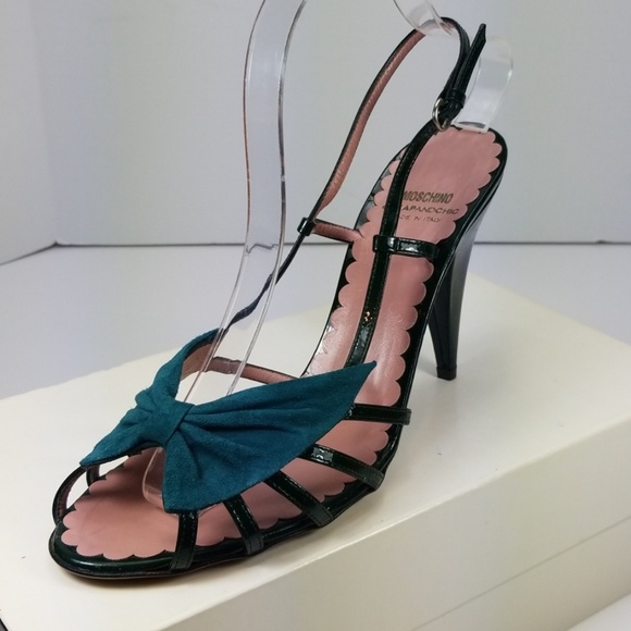 Moschino Shoes - 👠👠👠Moschino NEW Bottle Green Patent Leather Sandals